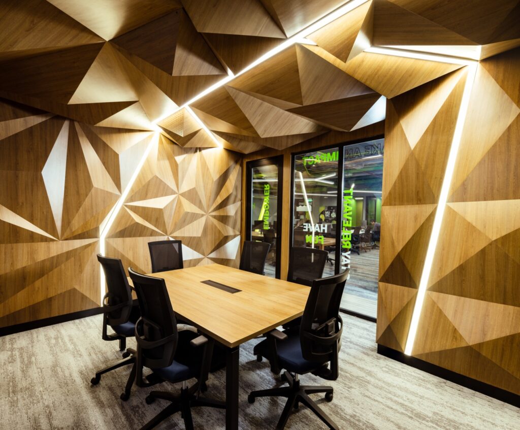 Iluminación Oficinas Globant Medellín 03